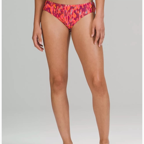 lululemon athletica Other - Lululemon Waterside Mid-Rise Swim Bottom pink
Medium Bum Coverage